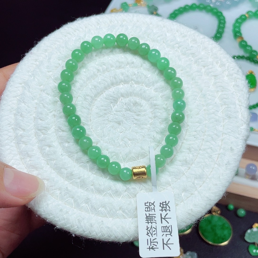 翡翠未镶嵌手链天然缅甸翡翠A货卡5.9