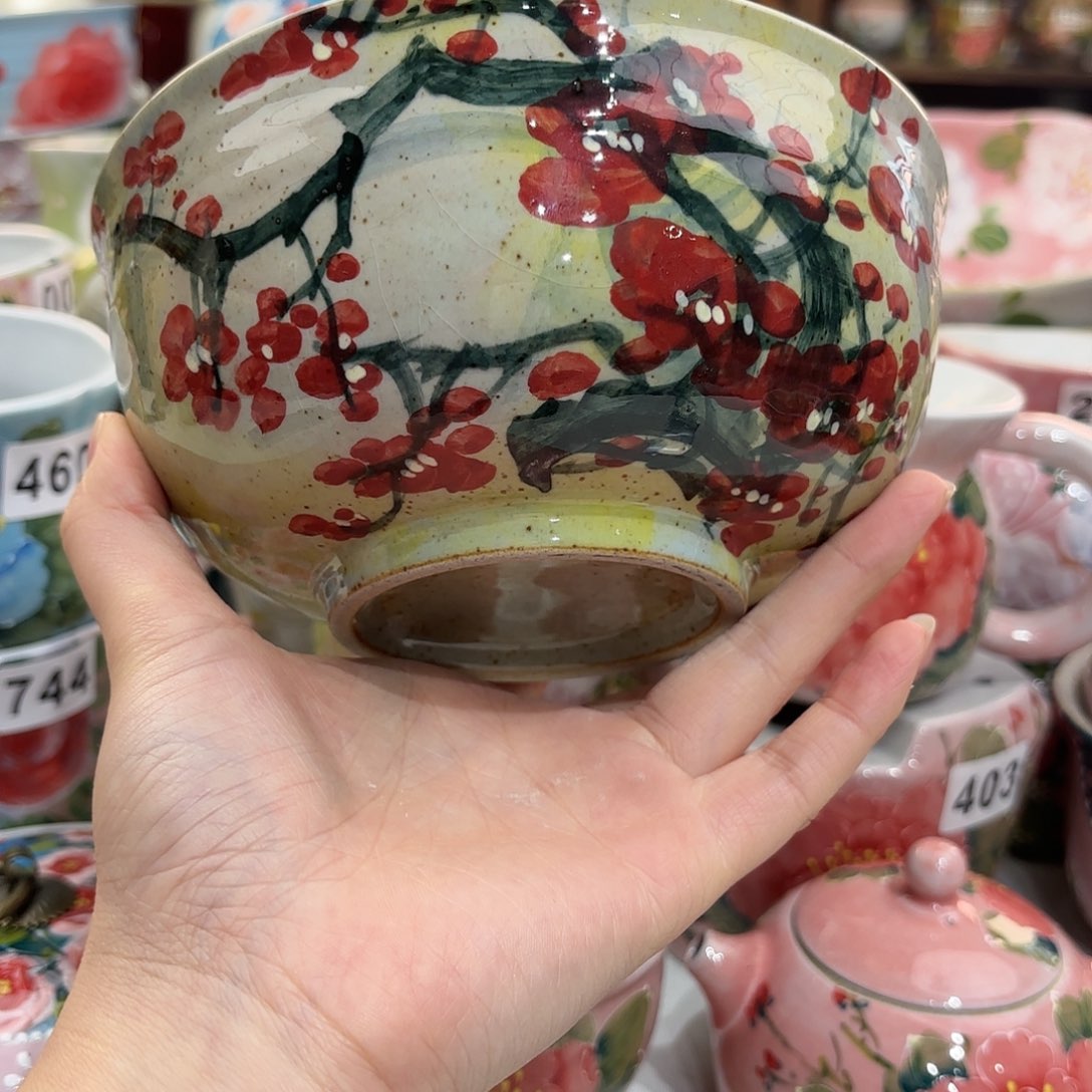 瓷片兔兔盖茨。兔兔