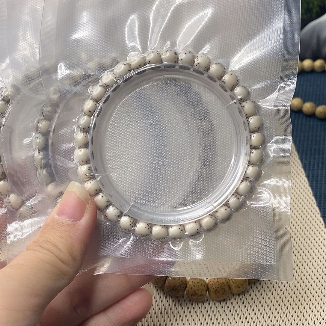 吊坠星月菩提石玉河豚单圈76