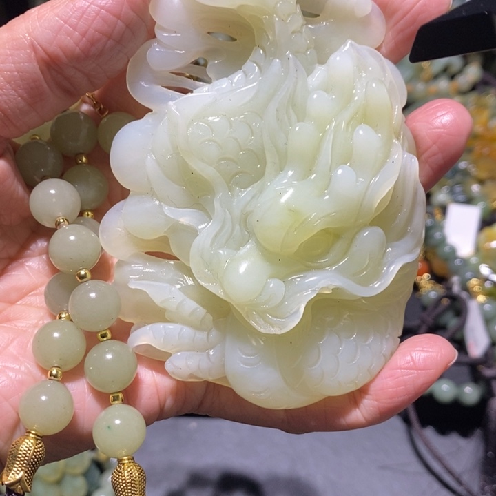 岫玉岫玉吊坠未镶嵌