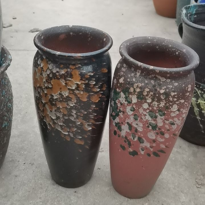 红陶口13高31瑕疵