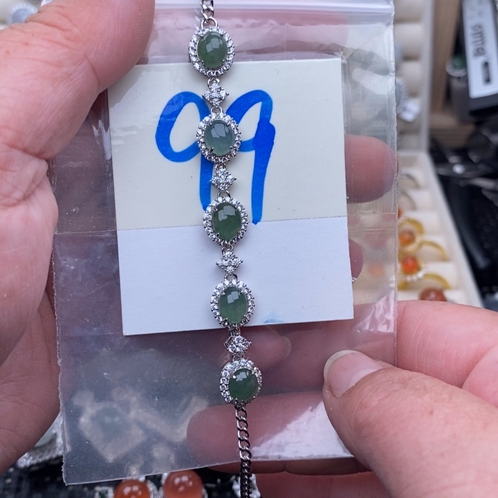 未镶嵌戒指翡翠缅甸