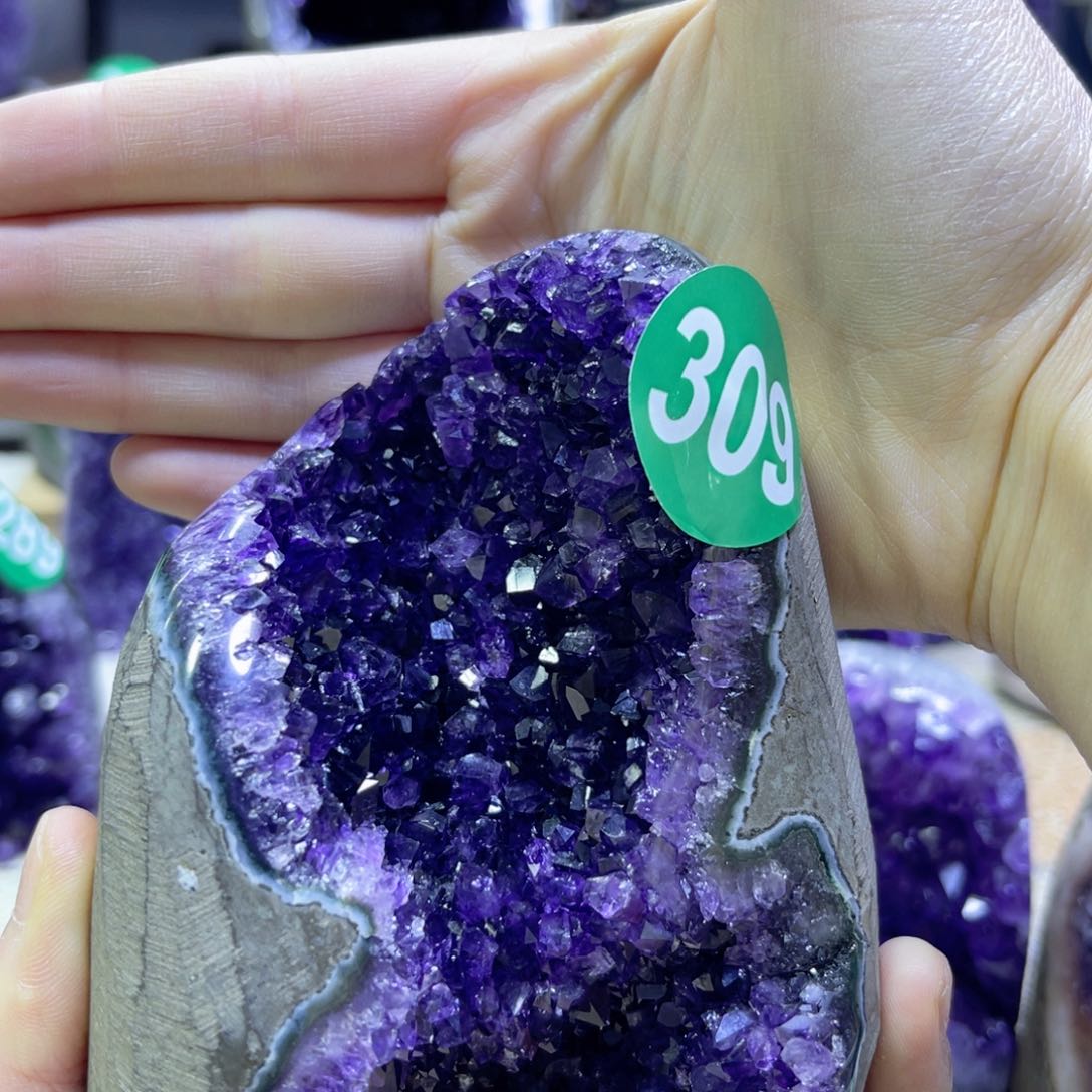 紫晶摆件未镶嵌紫水晶