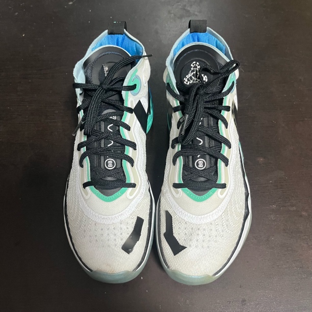 gt白蓝 42.5码无配盒 正品篮球鞋