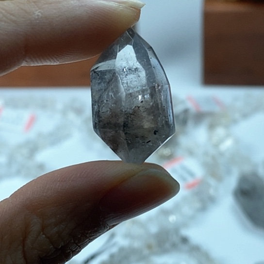 水晶颈饰未镶嵌茶闪