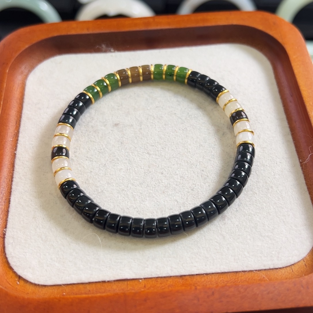 和田玉未镶嵌手链