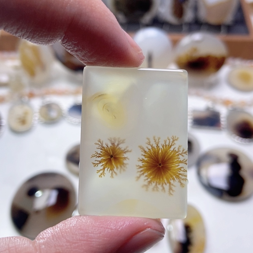 【闪购商品】玛瑙/玉髓颈饰未镶嵌