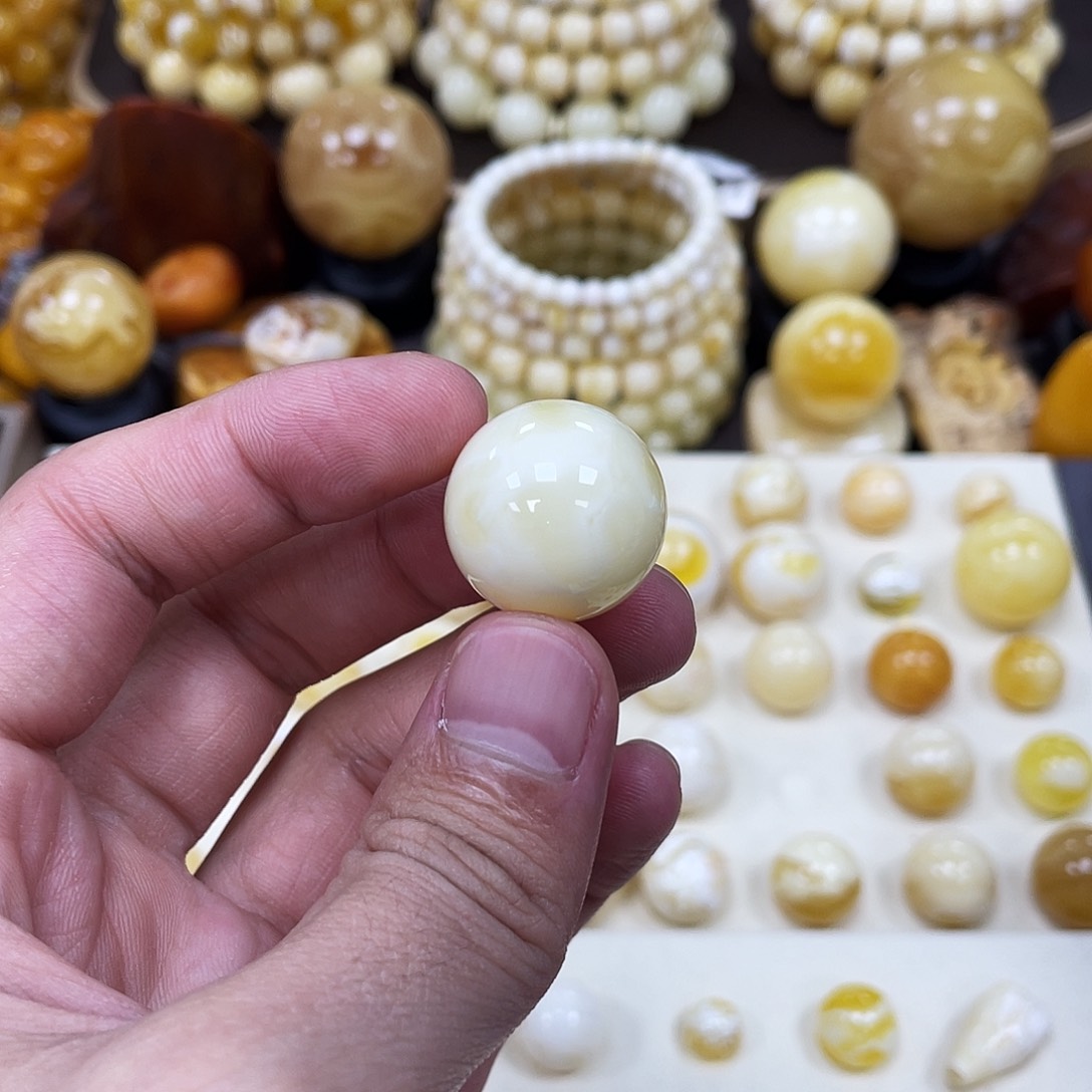 蜜蜡未镶嵌珠宝奇石21.4mm【妖花荔枝奶瓷白】圆珠