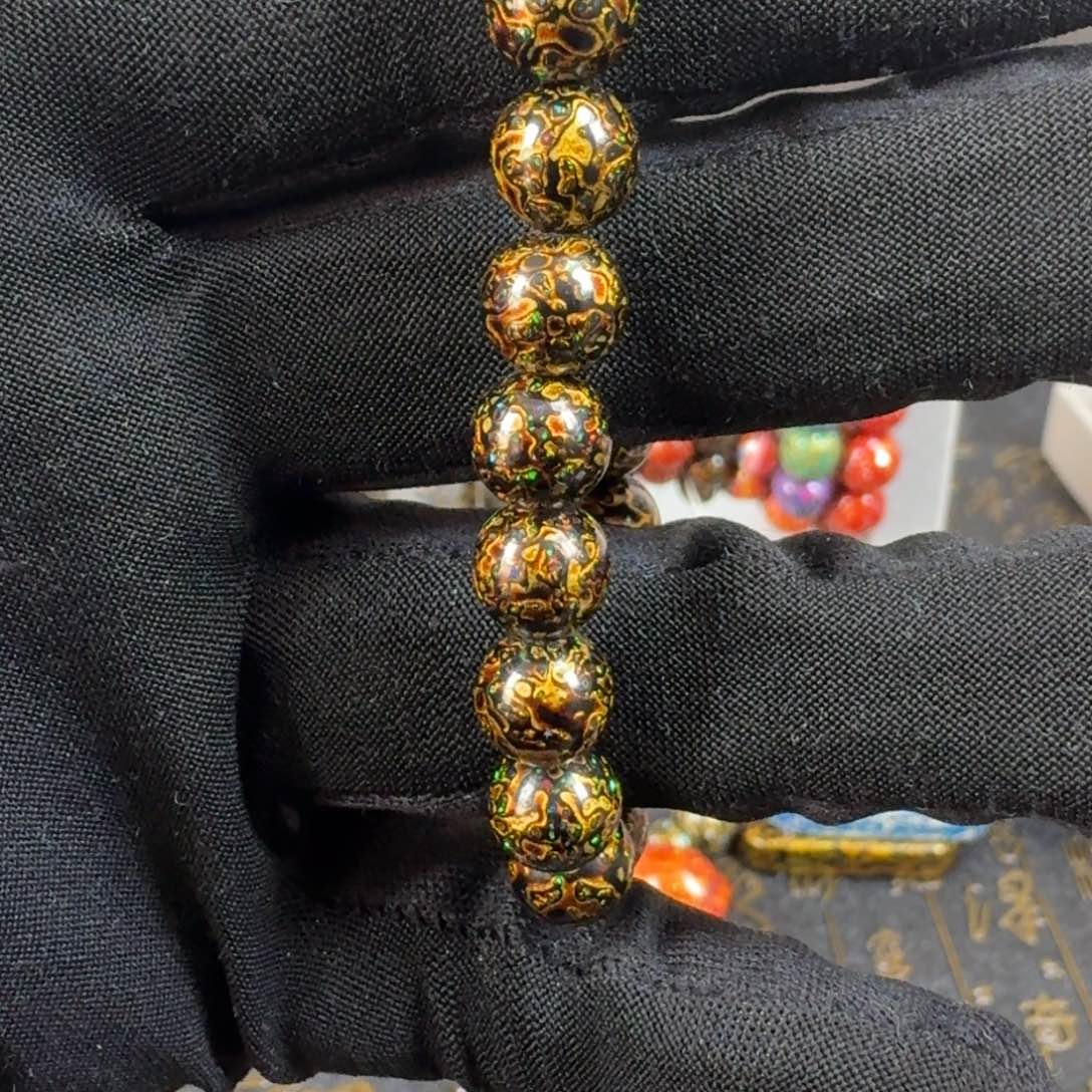 此****天大漆ygdrhhgrrrghjjjuu