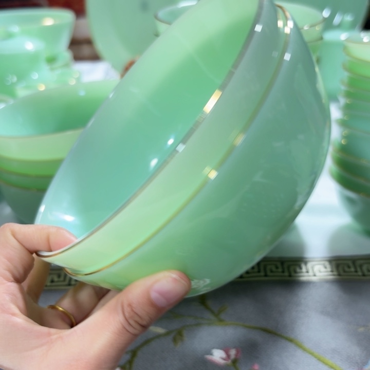 景德镇陶瓷景德镇陶瓷6.5寸2个