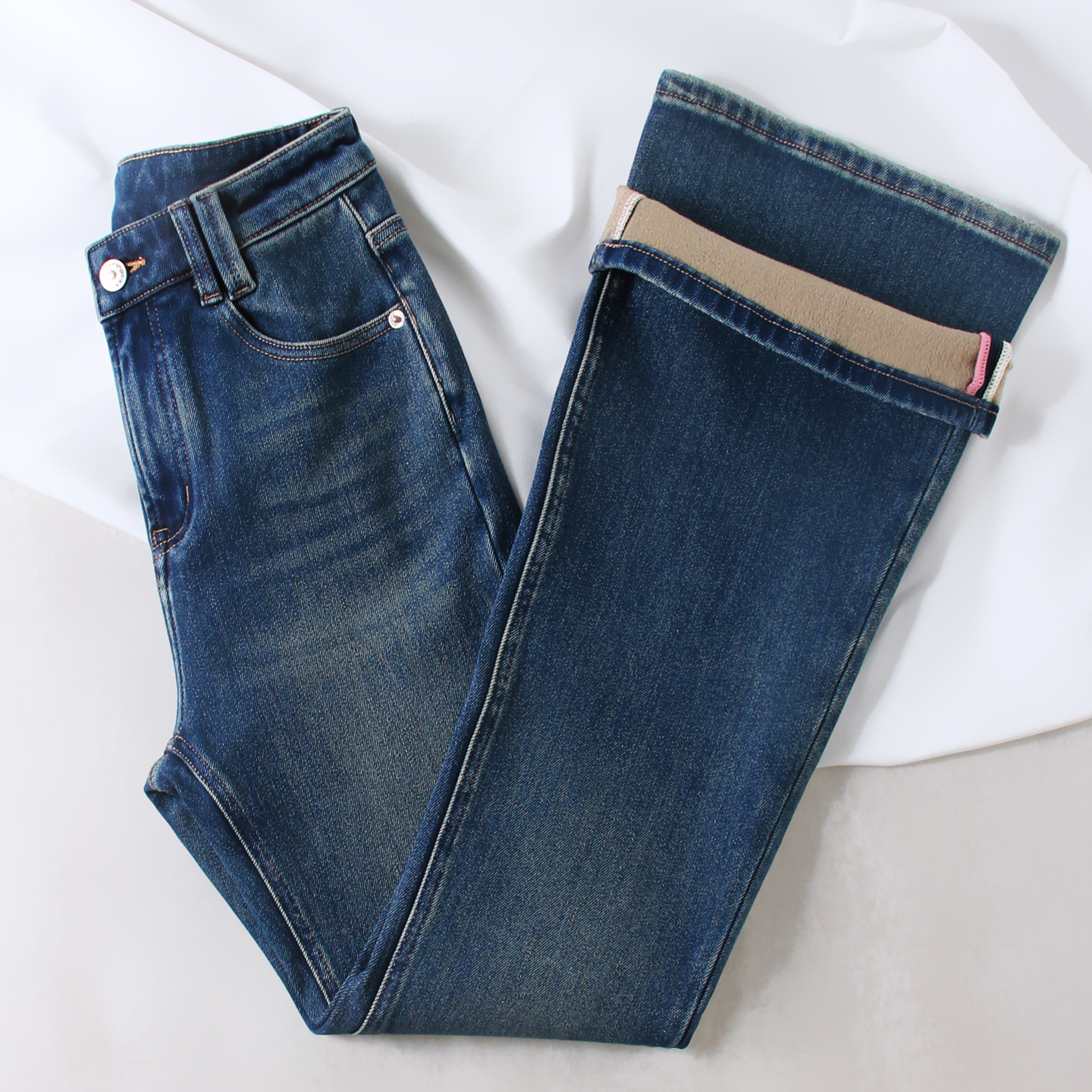 四面弹高腰显瘦加绒微喇牛仔裤百搭休闲女秋冬裤子修身喇叭裤冬季