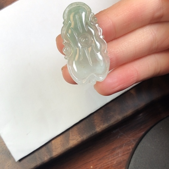 翡翠未镶嵌颈饰缅甸A货，每天下午1点半开播