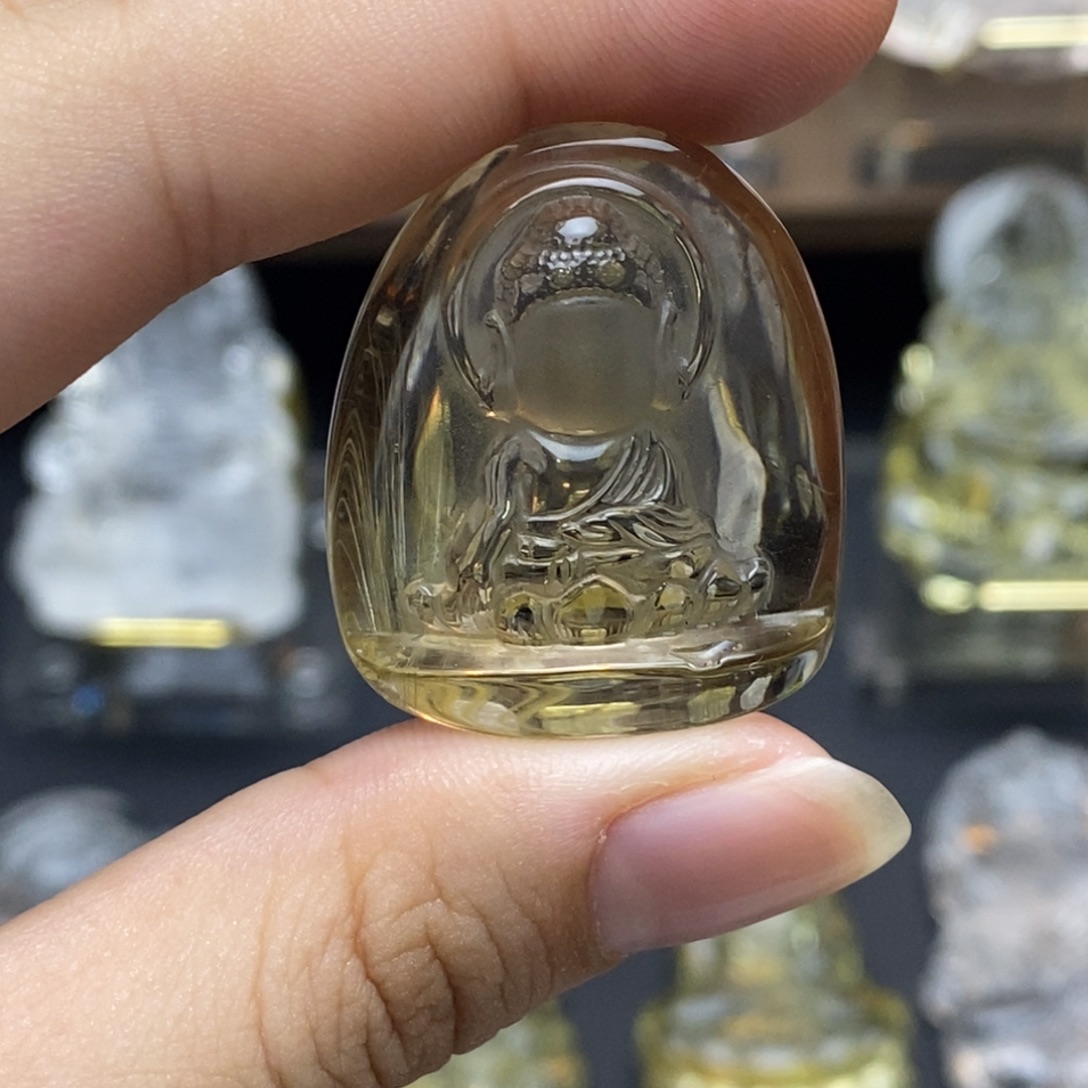 吊坠(赠链)未镶嵌水晶