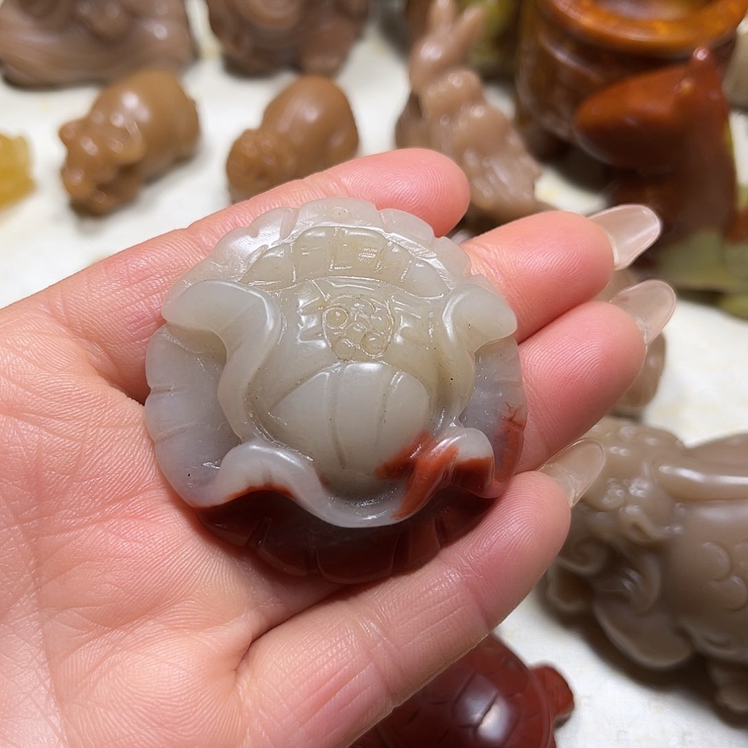 白玉菩提吊坠白玉菩提吊坠