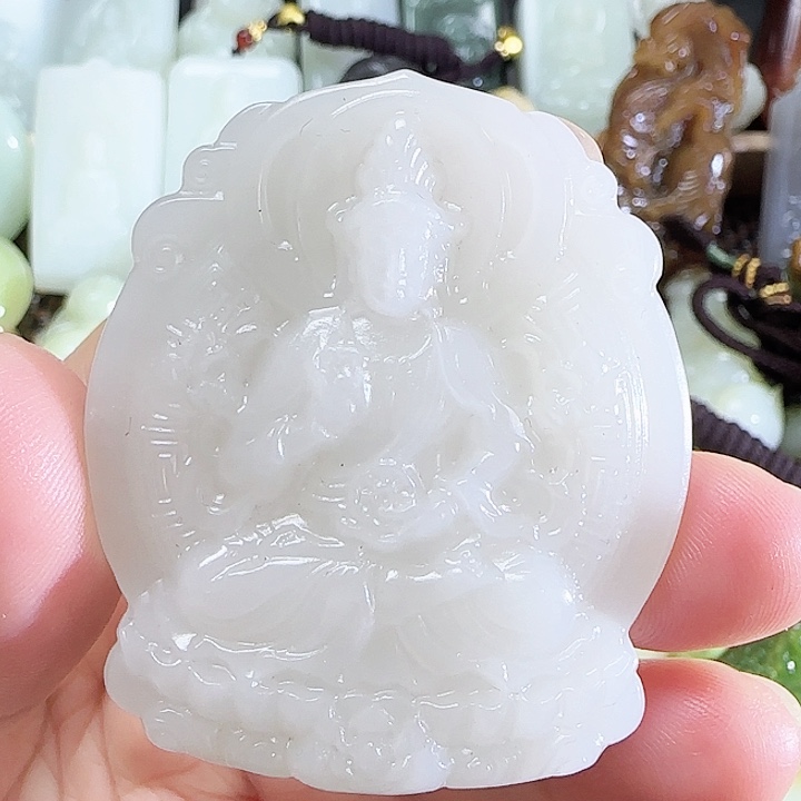 和田玉未镶嵌颈饰