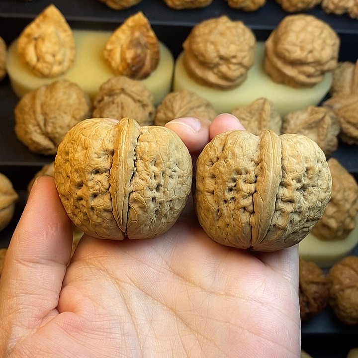 文玩核桃吊坠粗筋元宝44