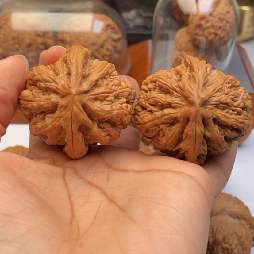 【闪购商品】文玩核桃把件阿**45粗筋
