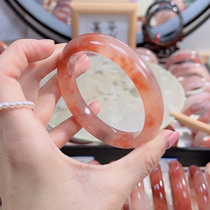 石英质玉手镯未镶嵌爱*尚