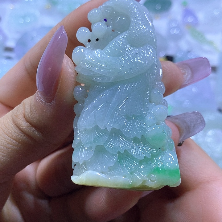 翡翠未镶嵌颈饰天然翡翠A货吊坠