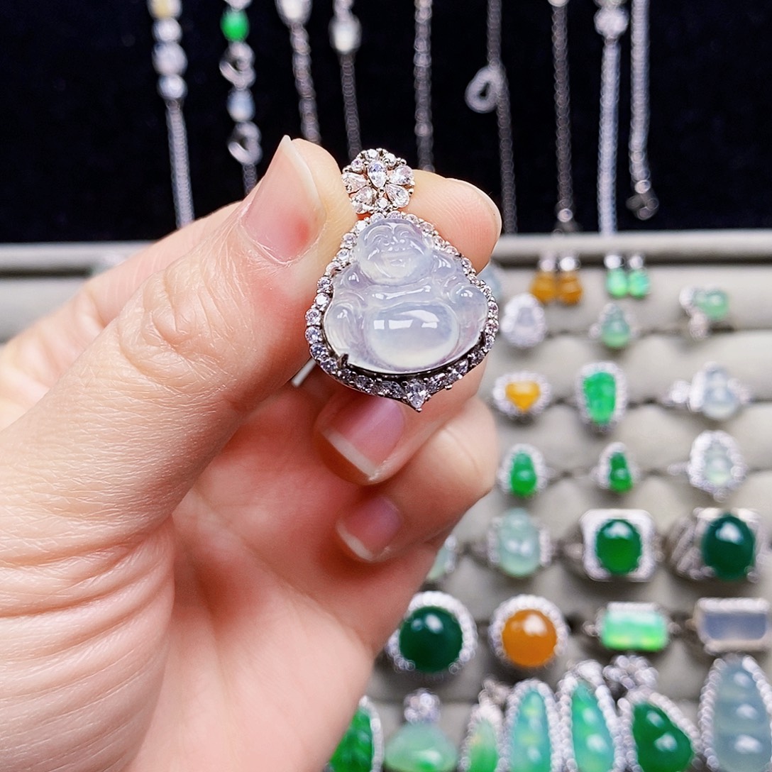 翡翠银S925镶嵌颈饰佛公