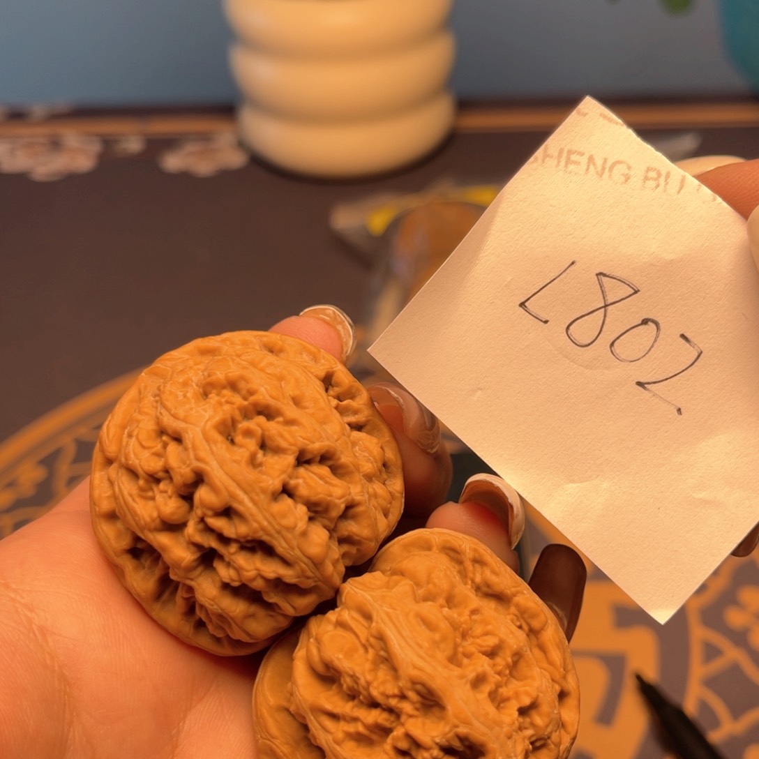 文玩核桃把件粗筋42