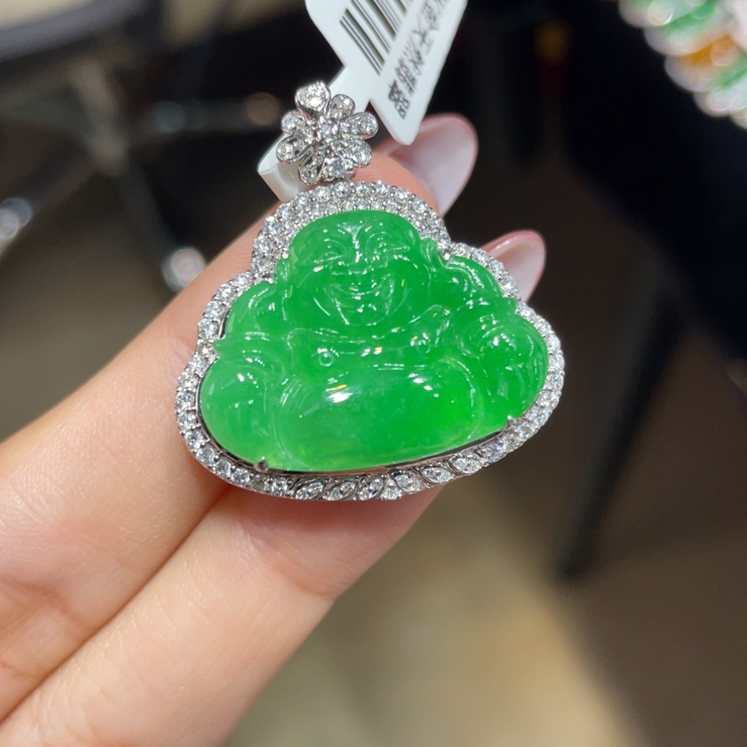 翡翠18K金镶嵌颈饰天然缅甸翡翠a货