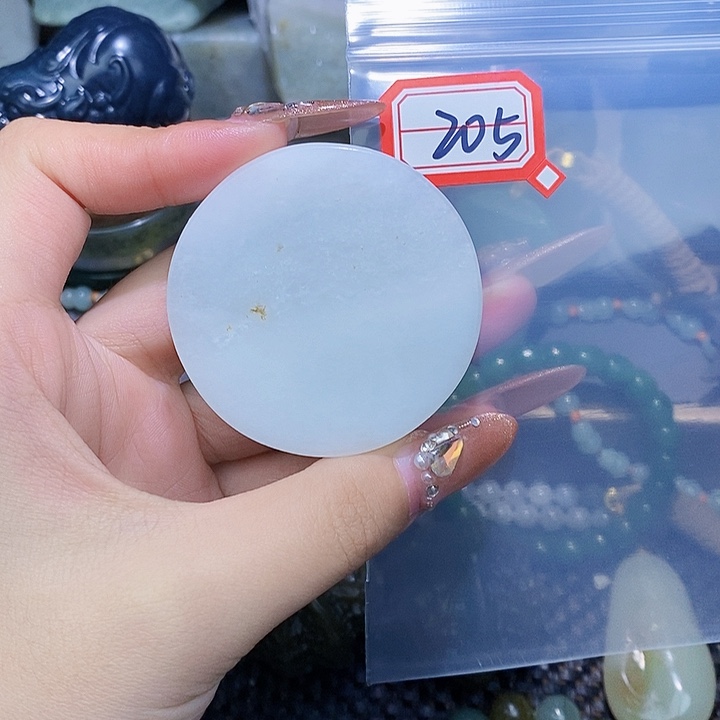 和田玉和田玉边角料随机发未镶嵌