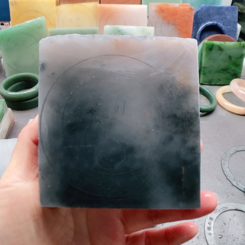 【闪购商品】定制石英质玉定制