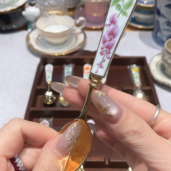 精品进口瓷器瓷片