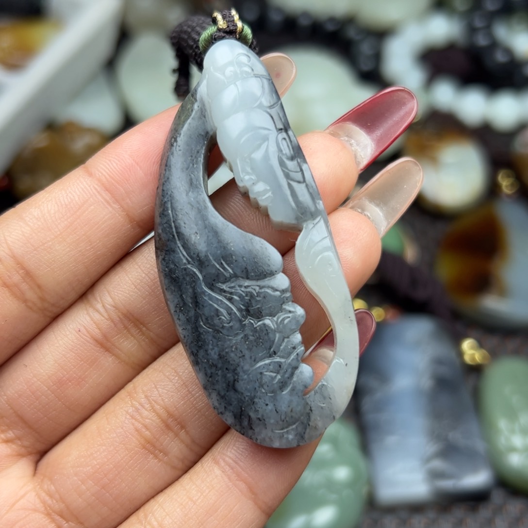 和田玉挂件未镶嵌