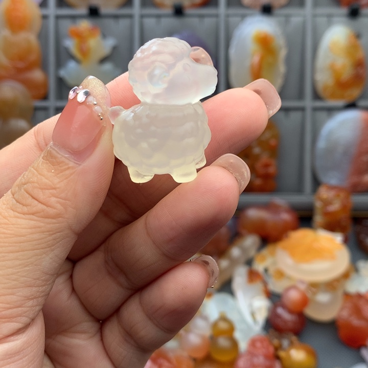 可***求玛瑙/玉髓未镶嵌颈饰