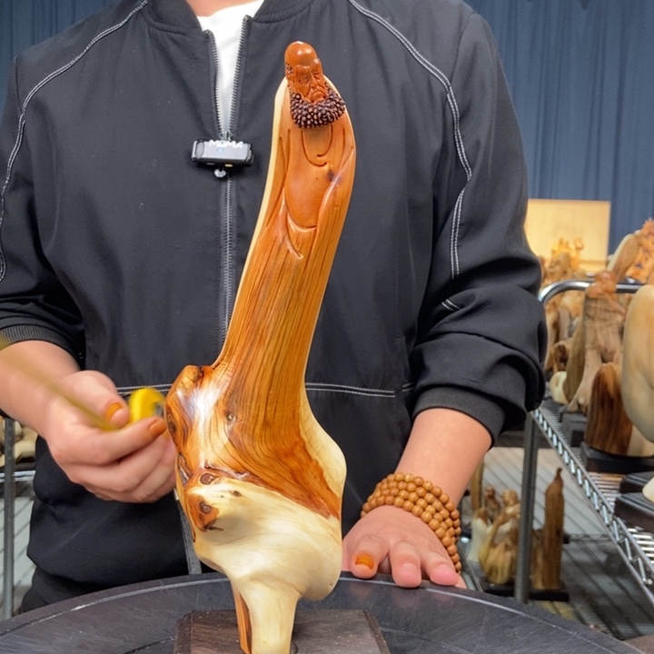 柏木（崖柏）随型摆件