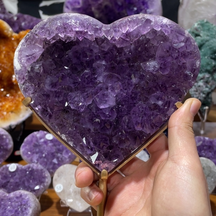 豫***君紫晶大型摆件（非配饰）未镶嵌