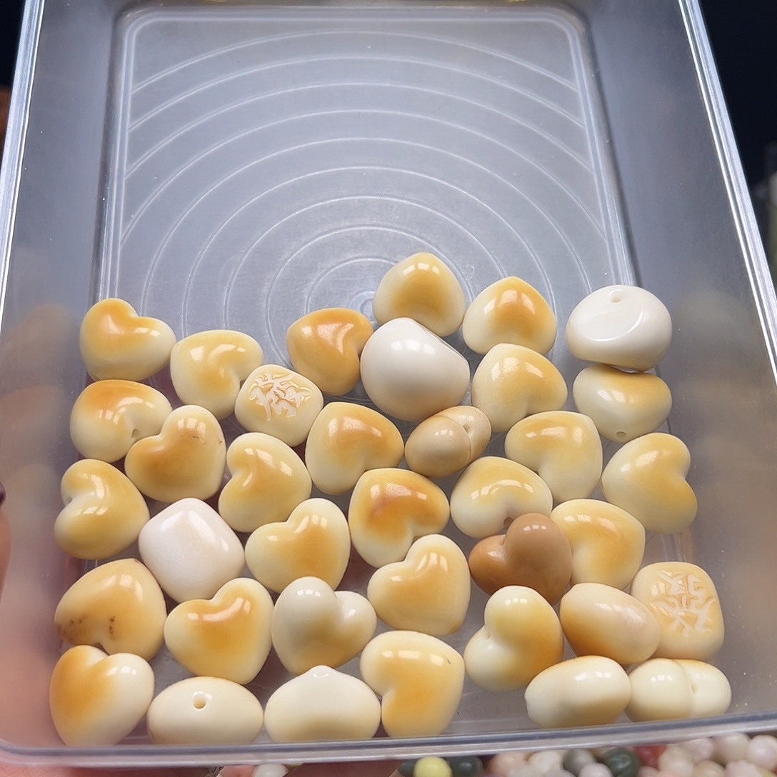 菩提根/象牙果手串微瑕牙果39颗有裂