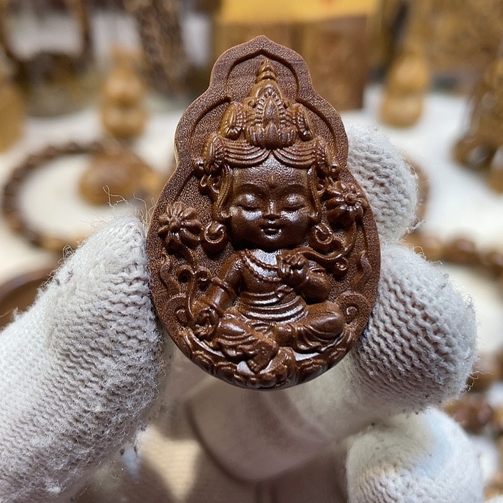 檀香木吊坠老山檀香度母湘工高货蕉糖甜