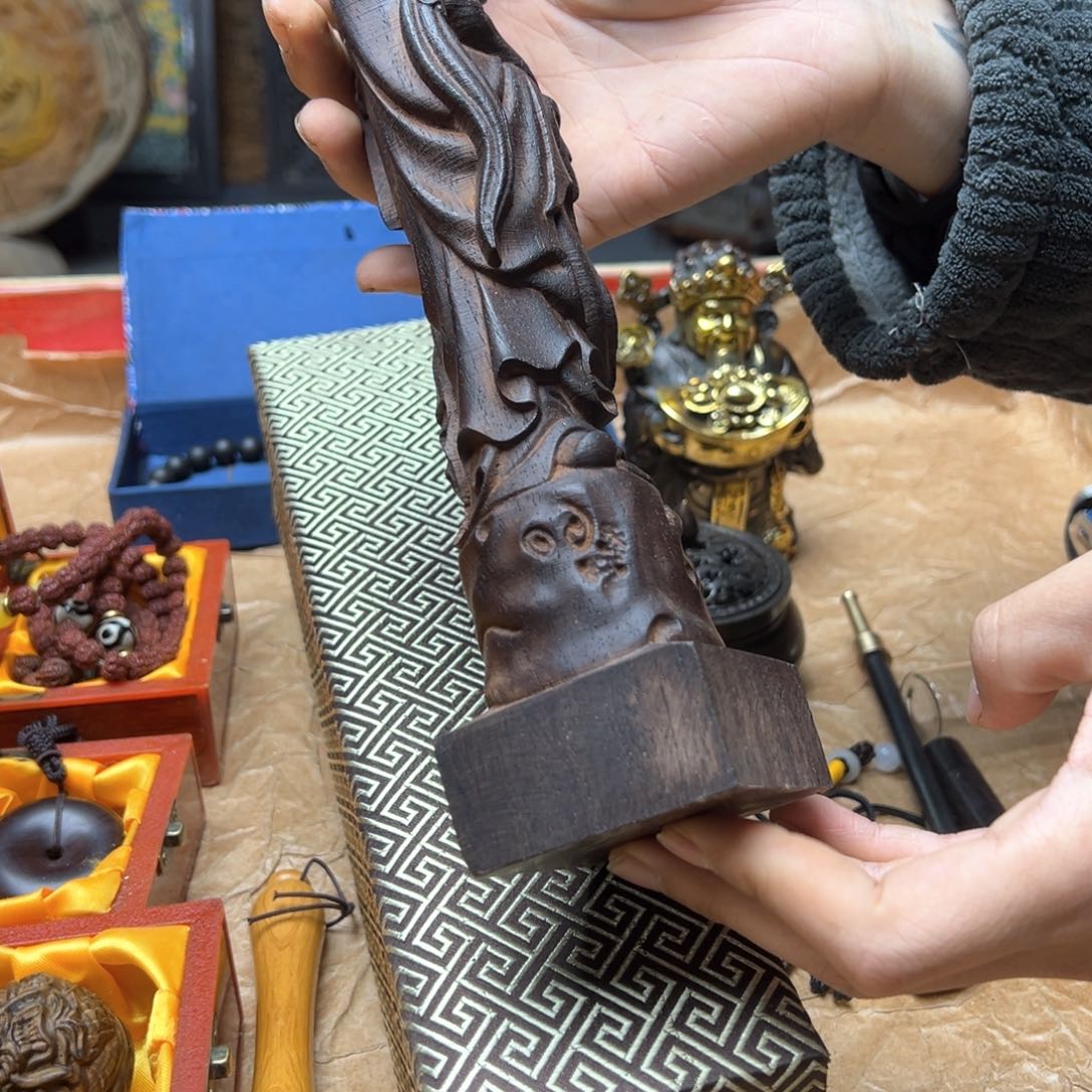 滴血莲花菩提吊坠