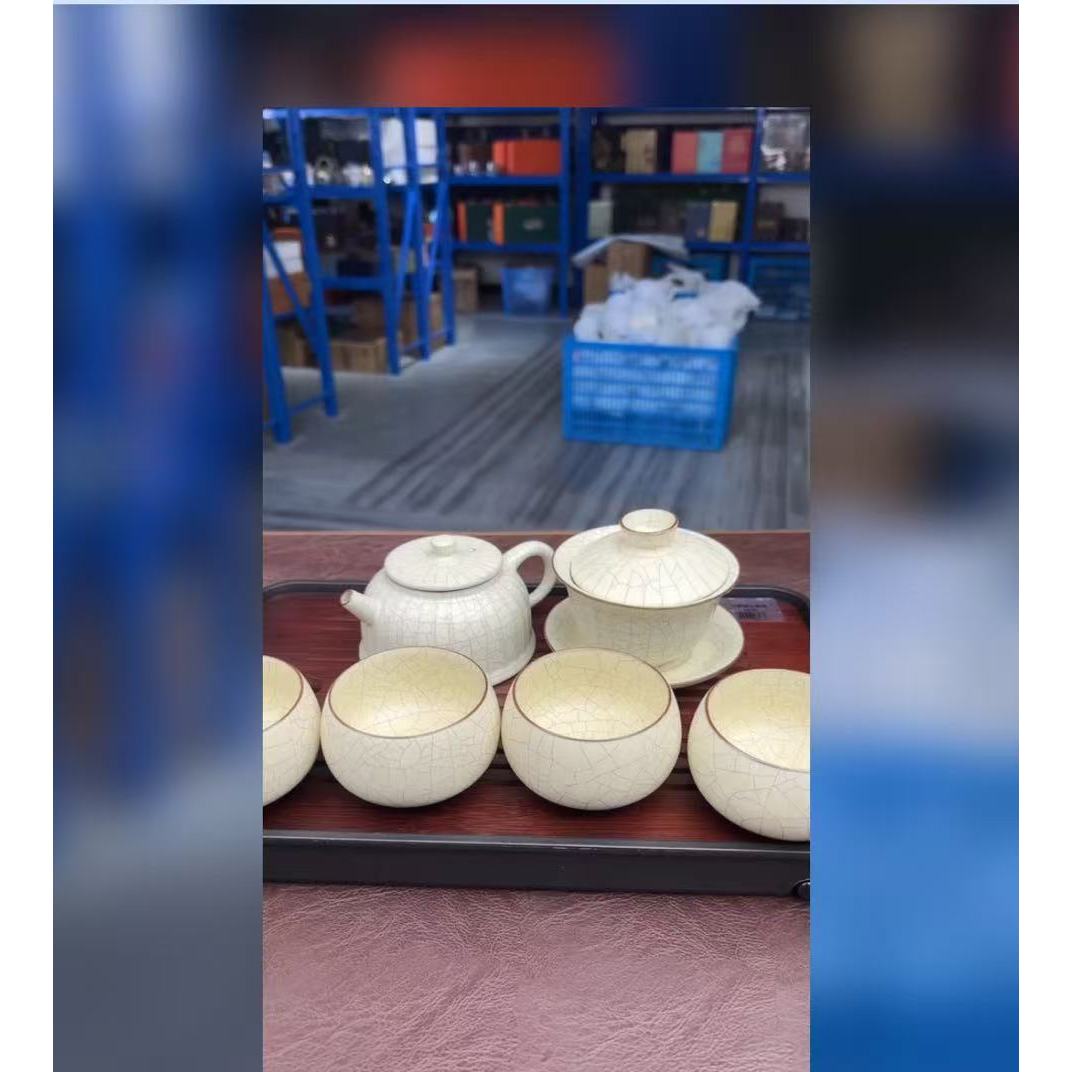 汝窑茶壶（裸壶）+4个汝窑禅定杯（裸杯）+米黄汝窑盖碗礼盒装