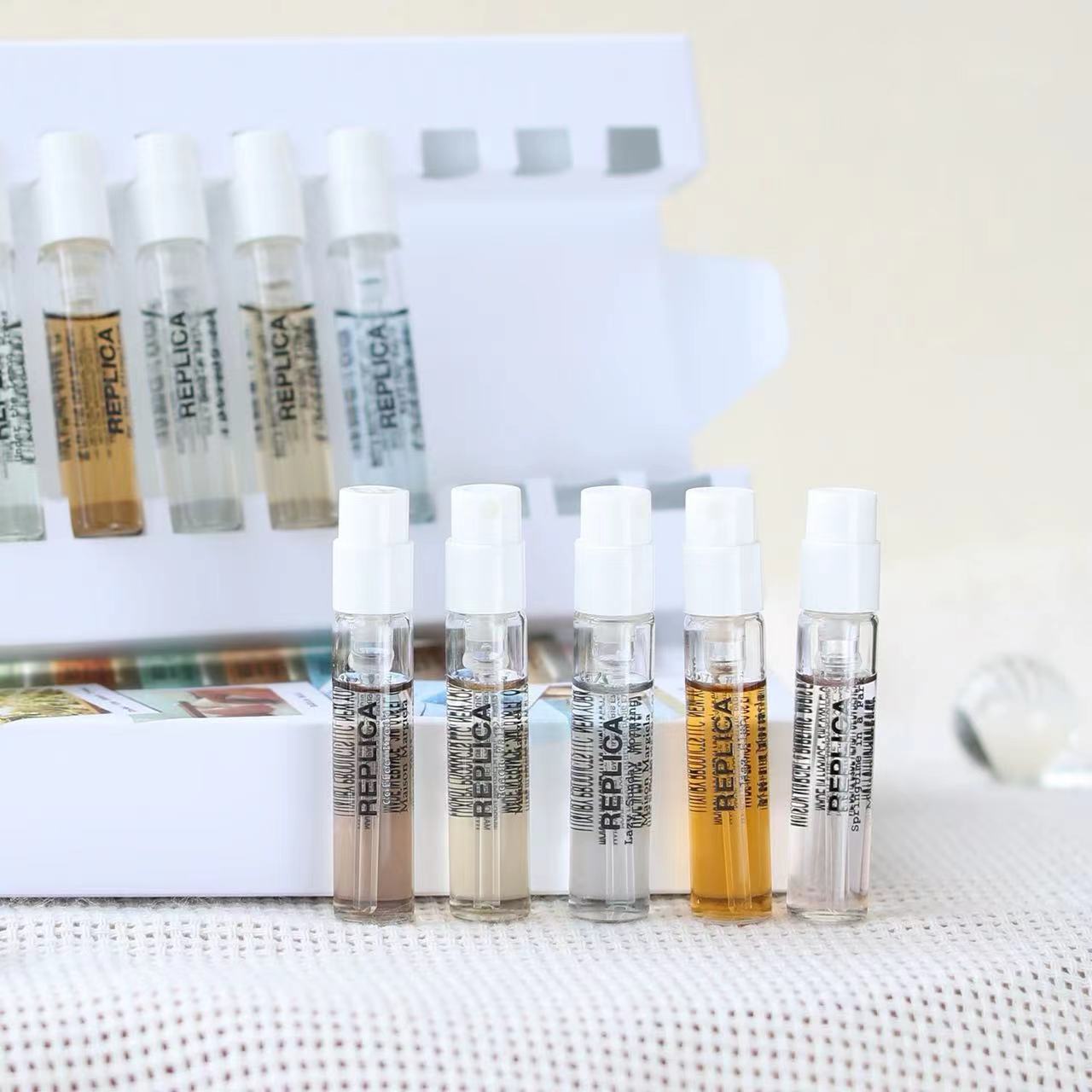 慵懒温暖周末香水留香清新持久