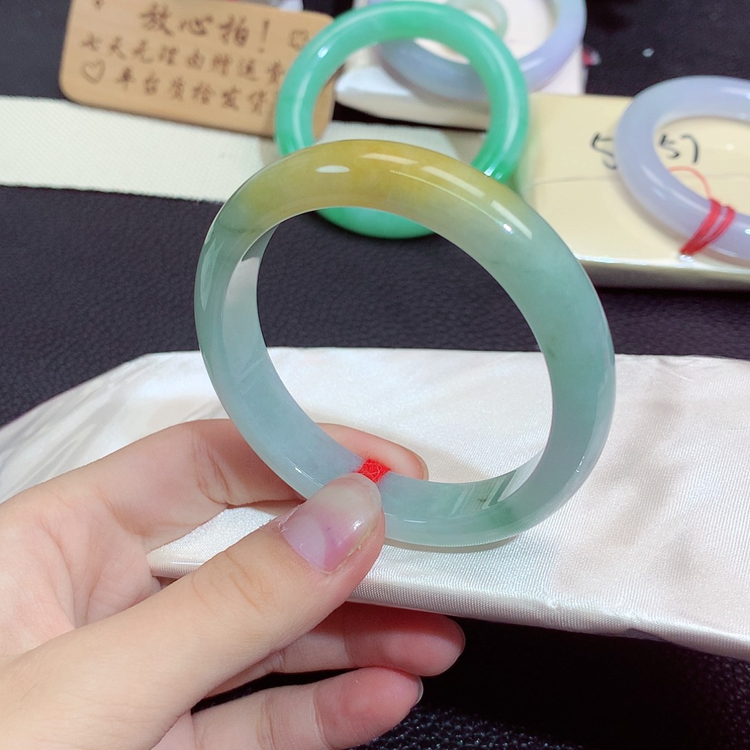 翡翠未镶嵌手镯1273