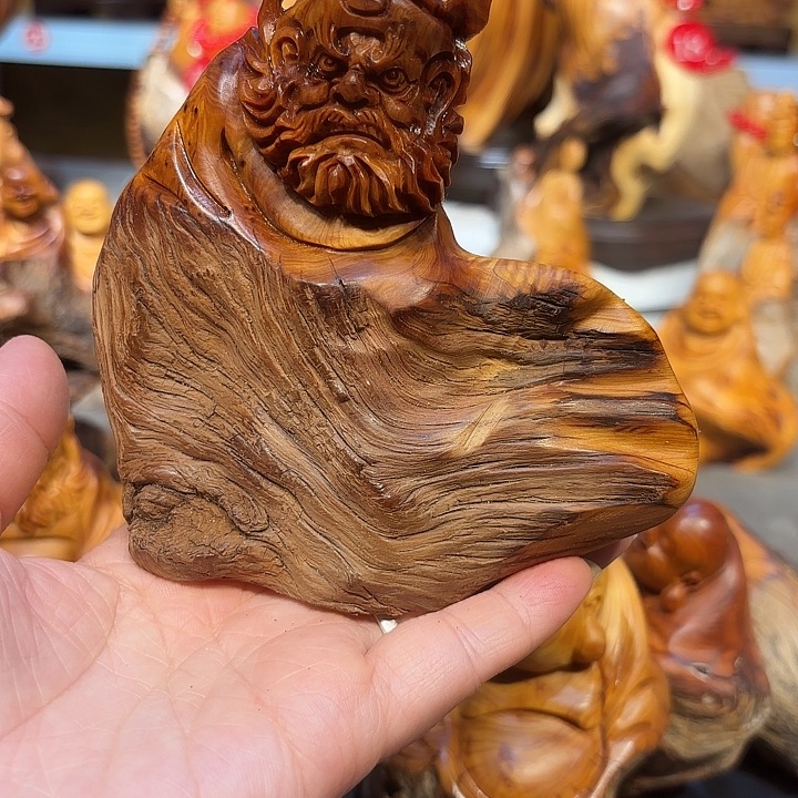 柏木太行崖柏钟馗摆件