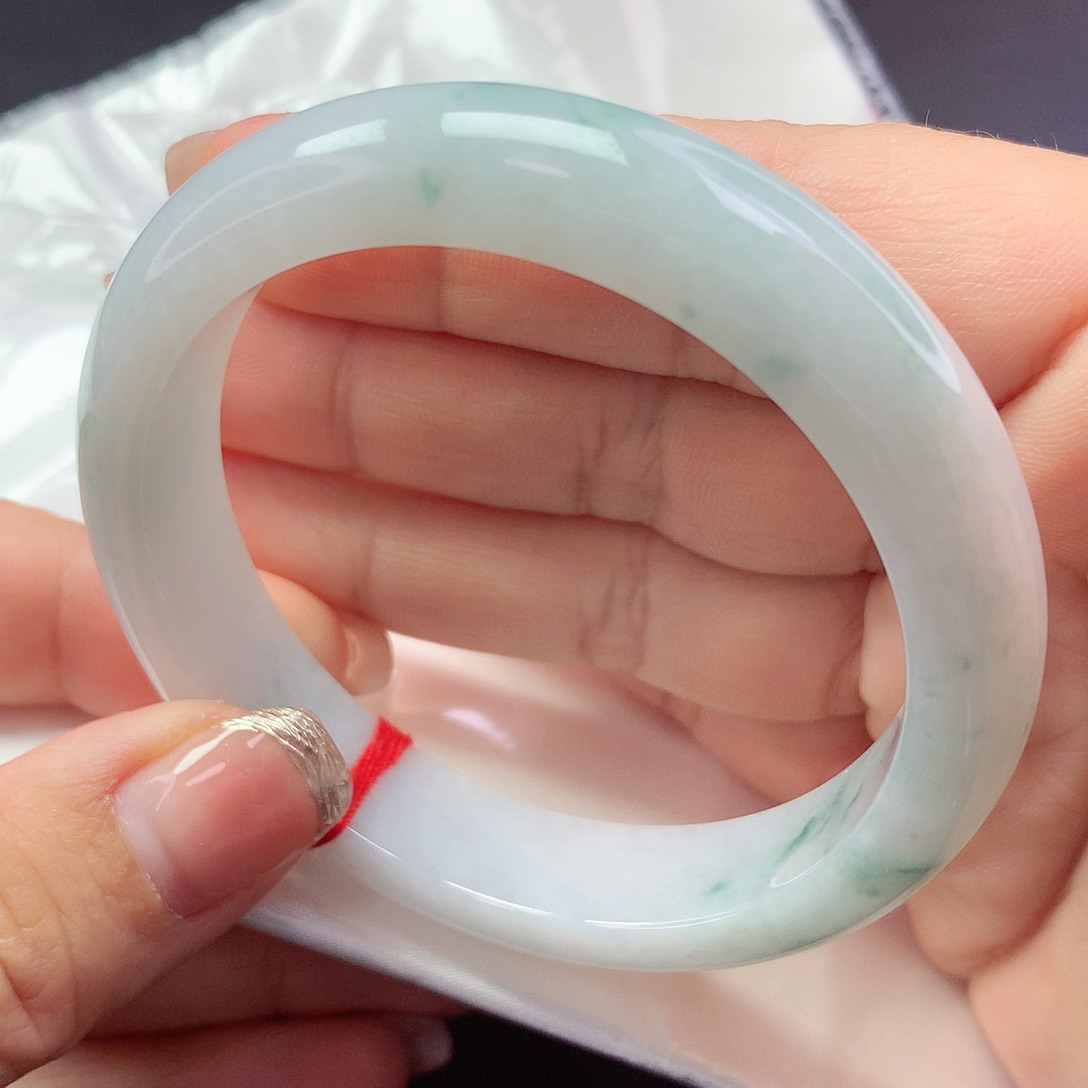 【闪购商品】翡翠手镯未镶嵌a 1