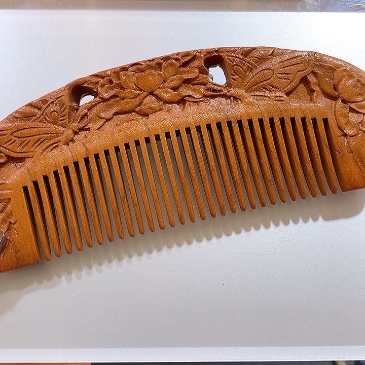 非金属木质梳子9