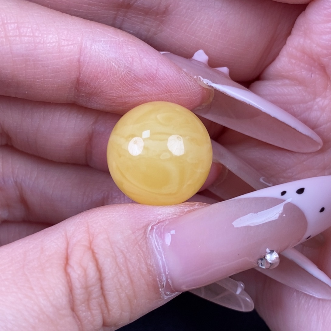 琥珀未镶嵌珠宝奇石163