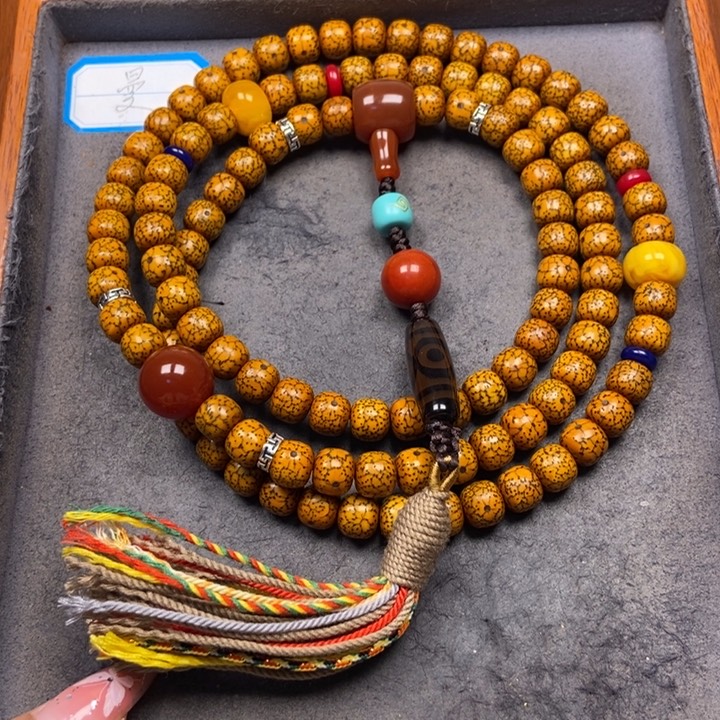 星月菩提吊坠菩提