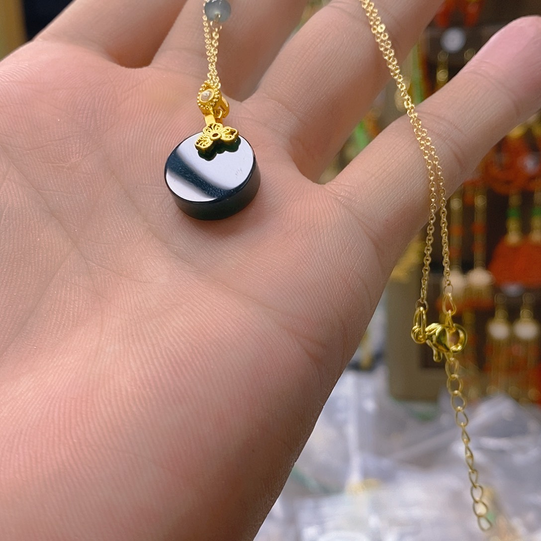 翡翠合金耳饰翡翠