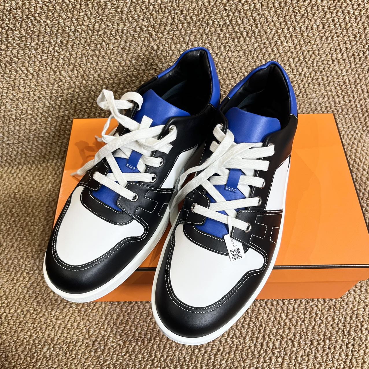 未使用 Hermes/爱马仕 蔚蓝/休闲鞋/42码/SC1002G994