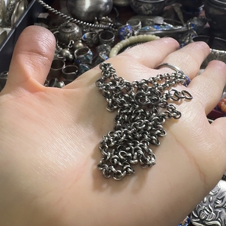 樱***逸足银玻璃足银项链一条