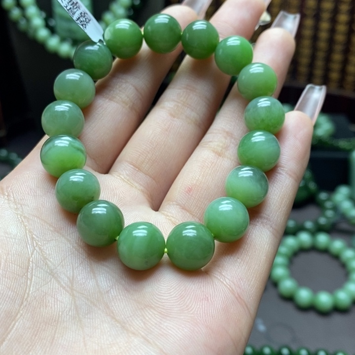 和田玉手串未镶嵌