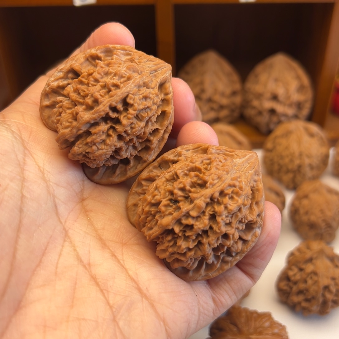 文玩核桃吊坠41全品满天星46克