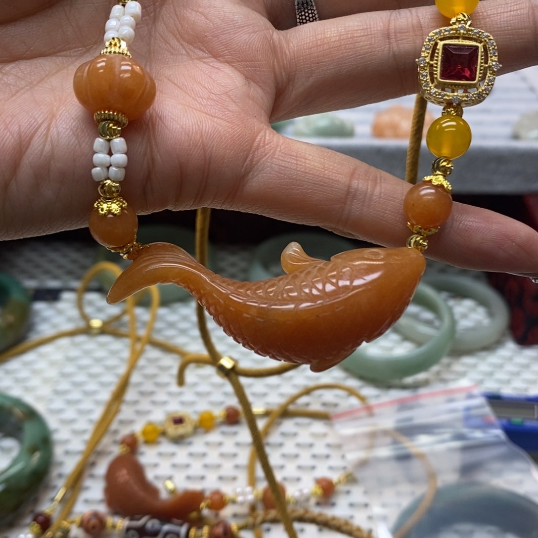 石英质玉手镯合金